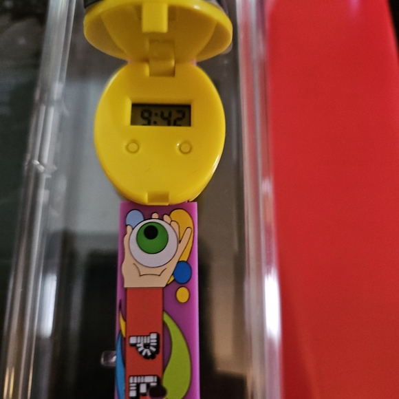 Pez Psychedelic Eye Collector's LCD Watch Black Hand Green Eye, working, new - Picture 3 of 4
